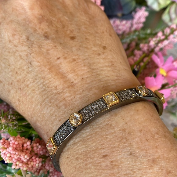 NWT BAUBLE HIGH POLISHED HEMATITE GOLD ACCENT DESIGNER INSPIRED PAVED CZ - Picture 7 of 16